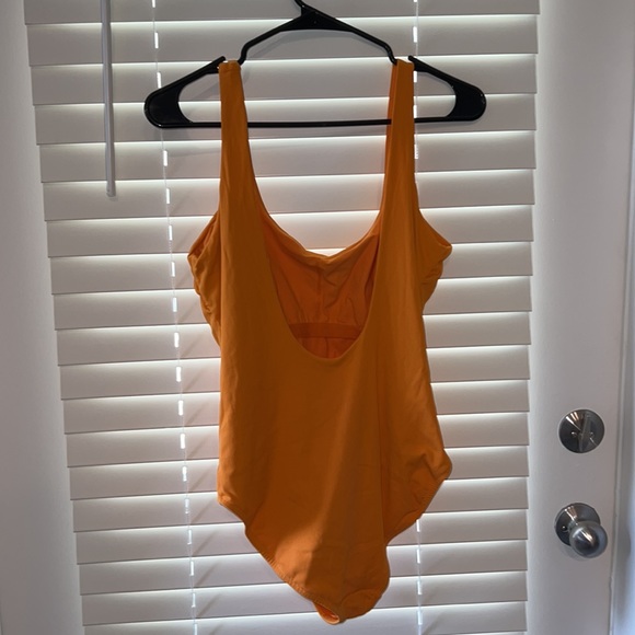 Athleta one piece swimsuit - Picture 3 of 4